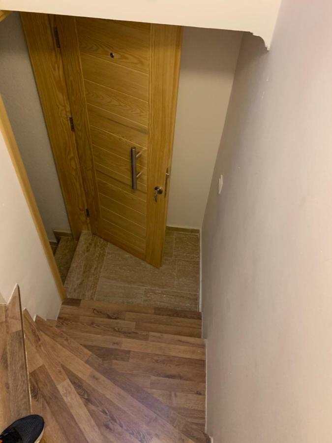 קס The Townhouse Apartment מראה חיצוני תמונה